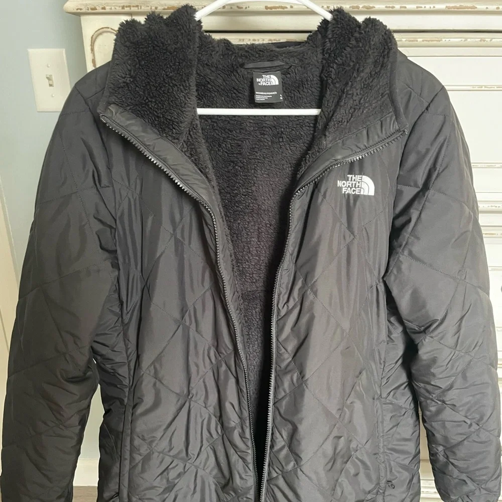 Women’s black north face jacket, size large, mint condition - Picture 1 of 4